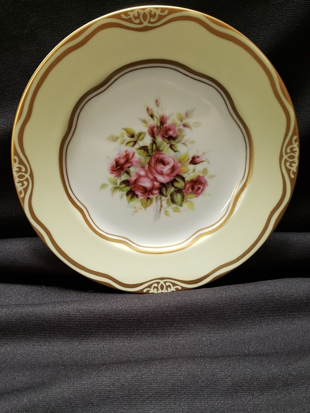Vintage Woodmere China Plate "Flowers of the First Ladies" Mary Todd Lincoln